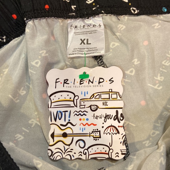 H502/NWT Friends Black Graphic Print Lounge/Sleep Pants - Picture 6 of 8